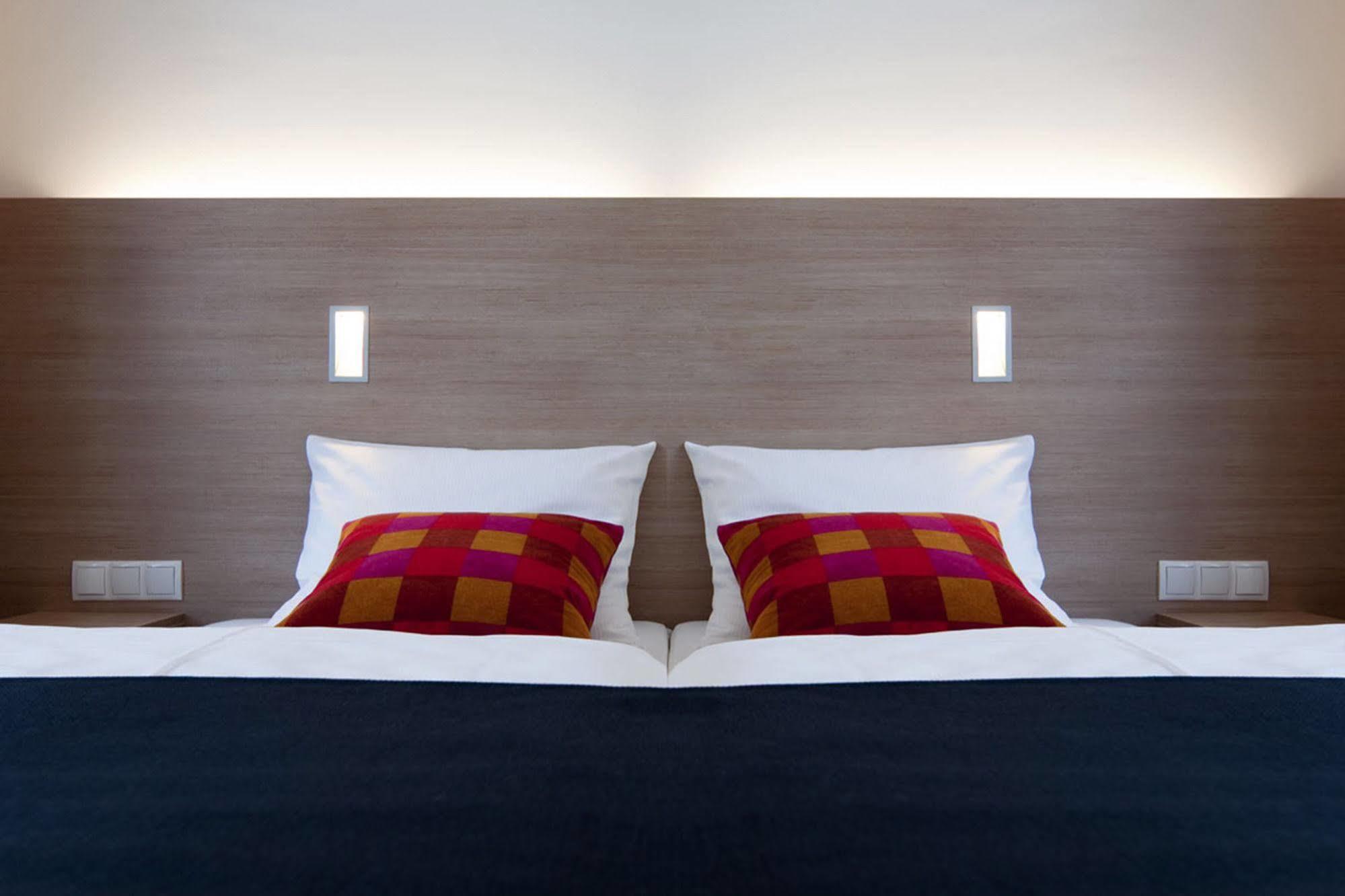 Hotel 38 Berlin Bagian luar foto
