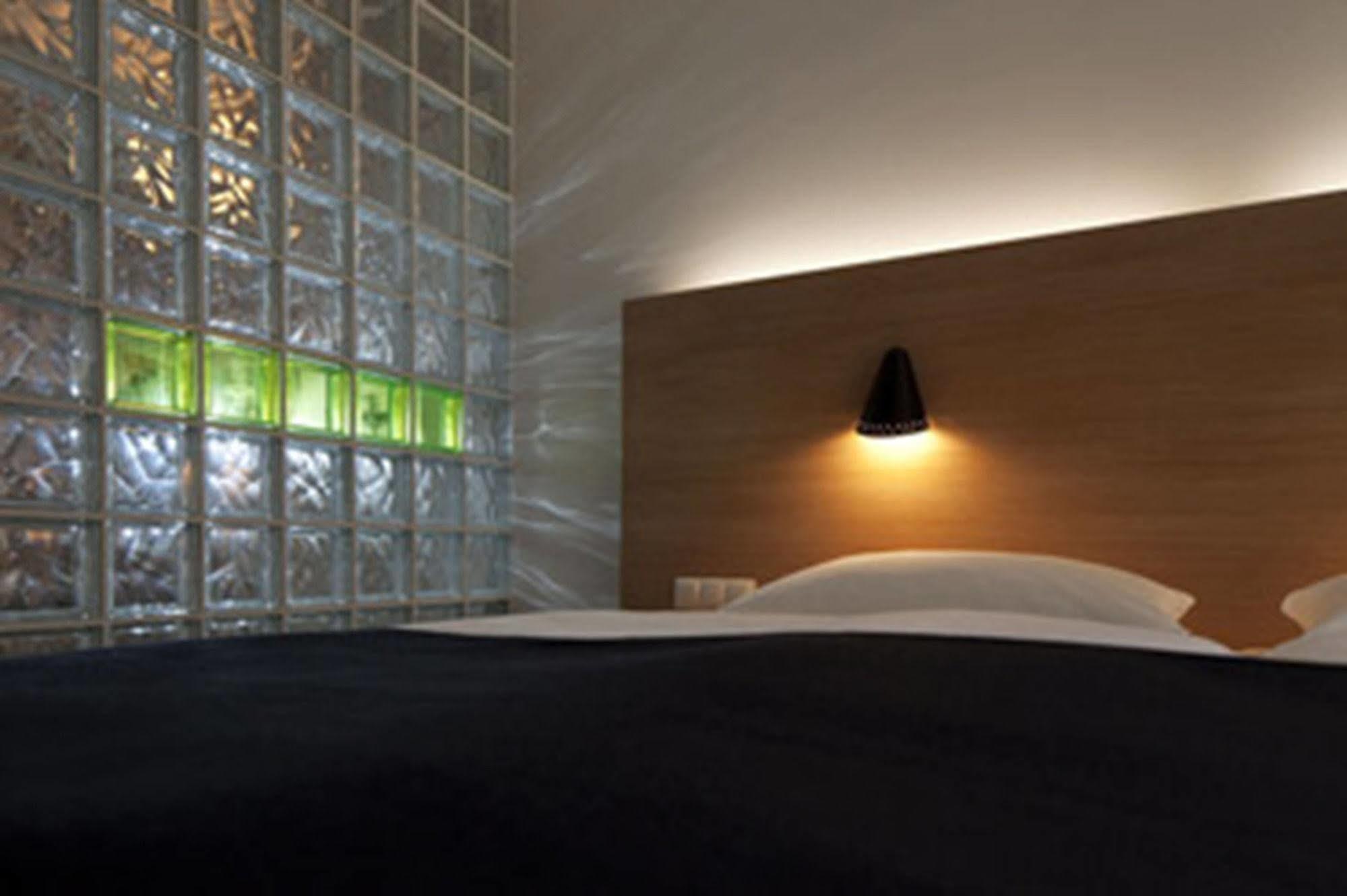 Hotel 38 Berlin Bagian luar foto